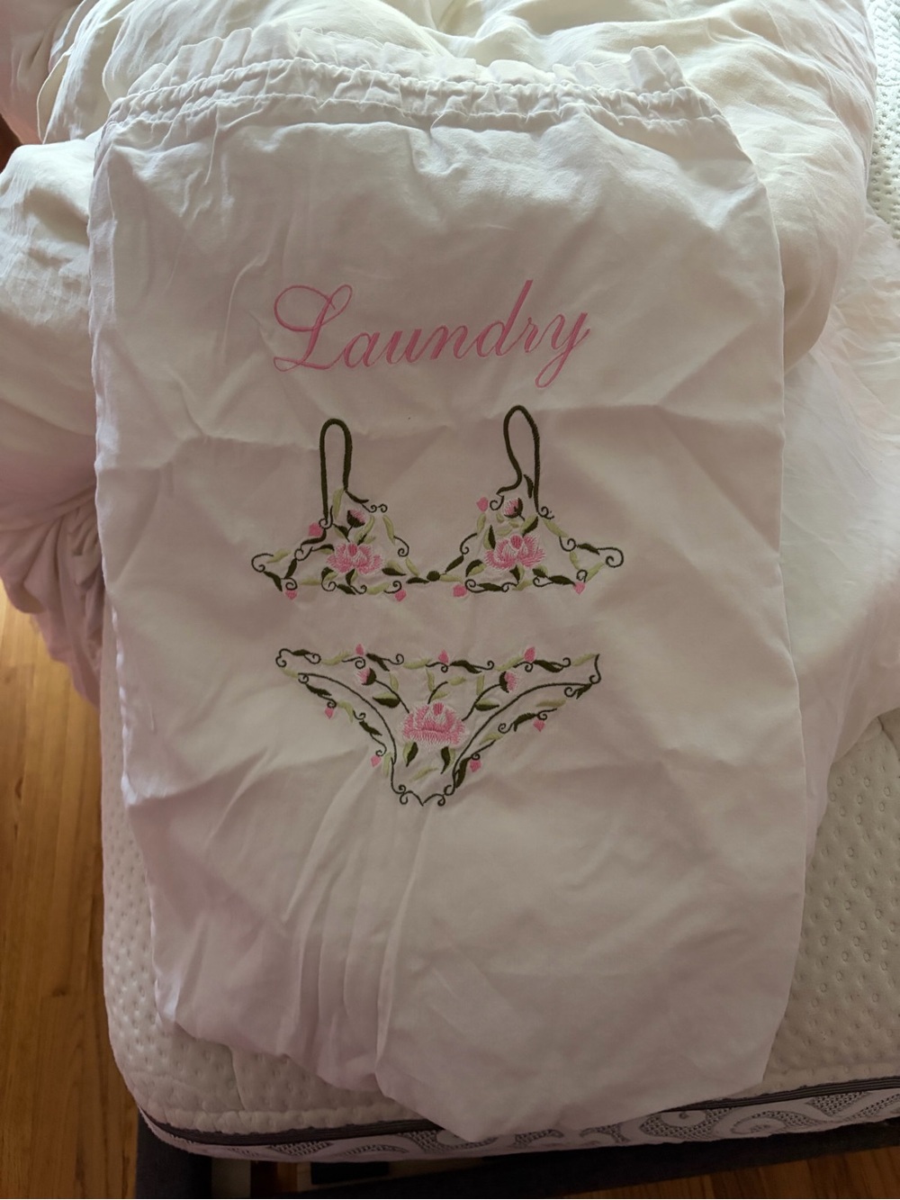Cloth laundry bag travel bag